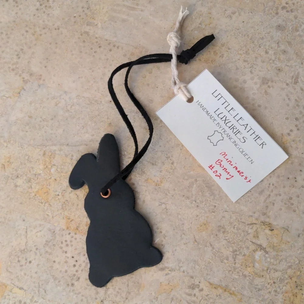 Handmade Genuine Leather Minimalist Bunny Rabbit Bag Charm Black #02 - Picture 2 of 7